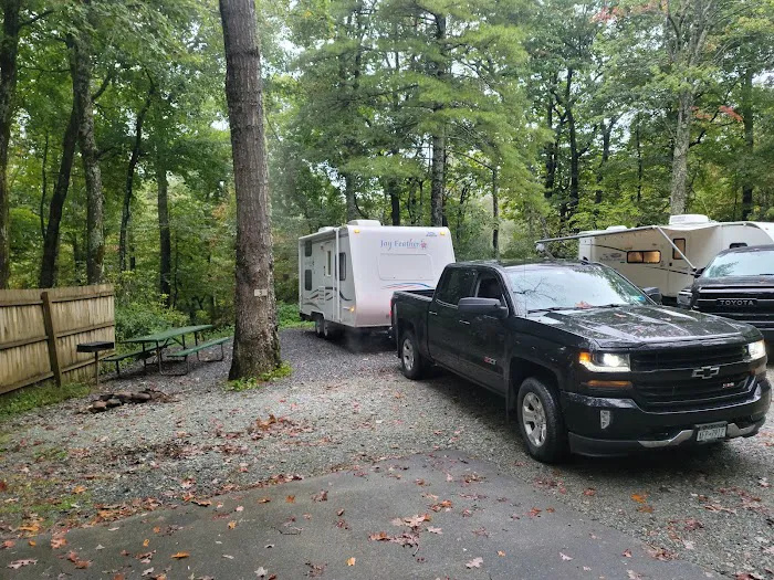 Linville Falls Campground RV Park & Cabins 5