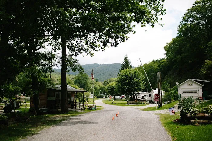 Mountain River Family Campground 10