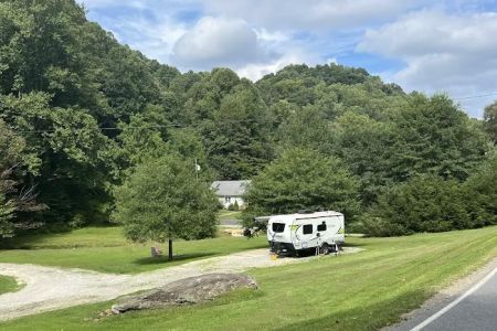 The Little Campground and Cabin