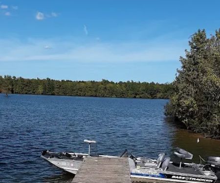 Greene's Pond Cabins & RV/Camper Park