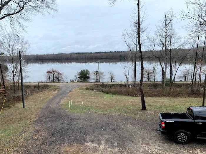 Greene's Pond Cabins & RV/Camper Park 3