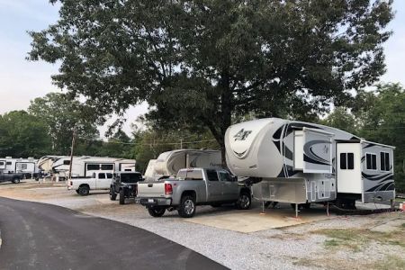 Travelers Camper Park Campground