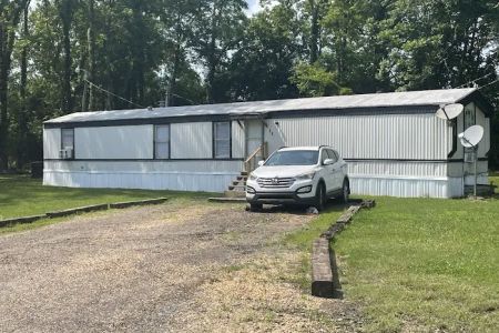 Lucious Mobile Home Rentals