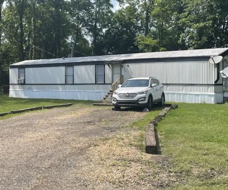 Lucious Mobile Home Rentals