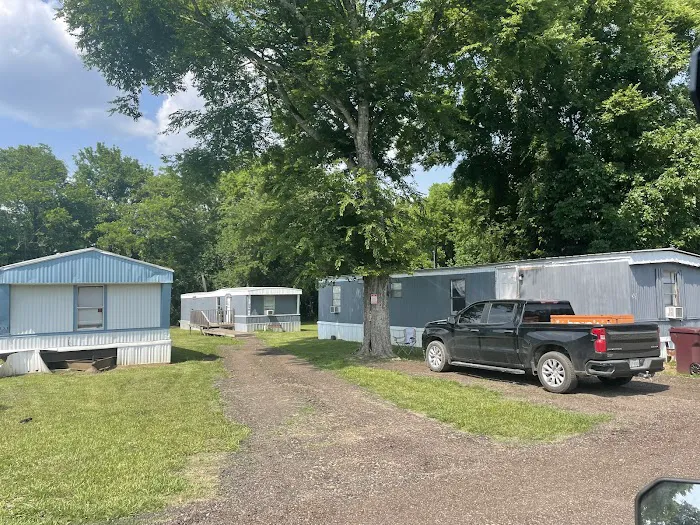 Lucious Mobile Home Rentals 7