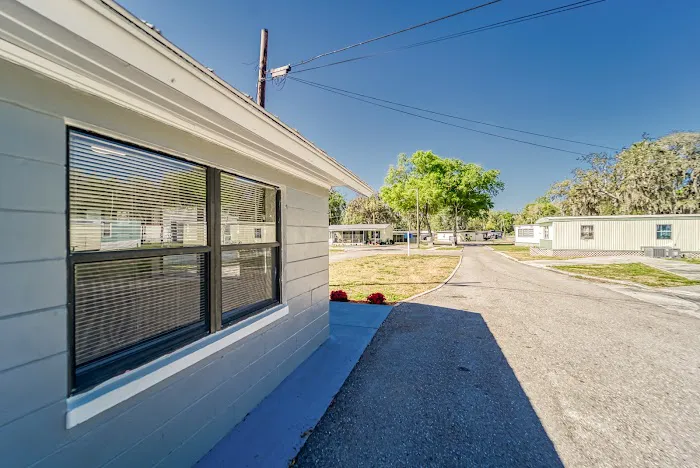Bedrock Crescent Lake 55+ Mobile Home Community 4