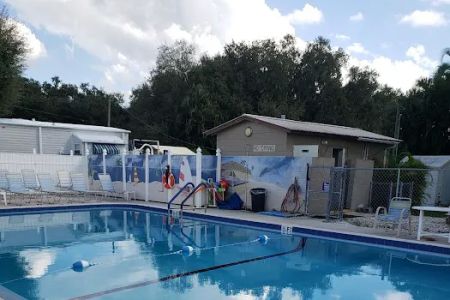 Lake Bonnet Village