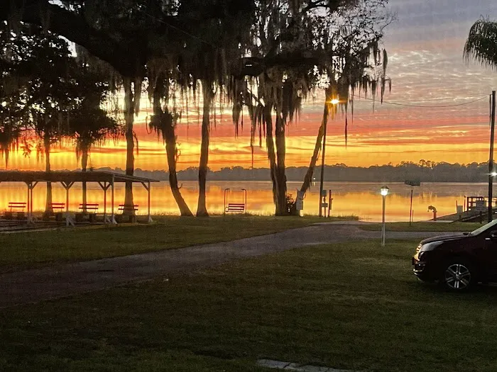 Lake Bonnet Village 6