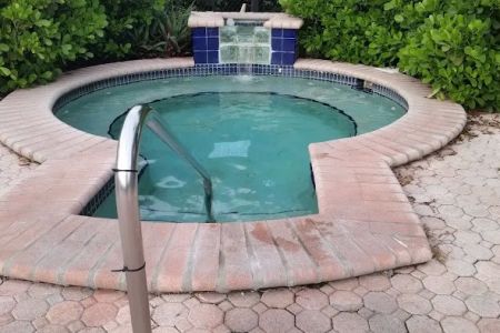 Robert's Mobile Home and RV Resort