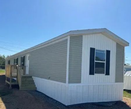 Three Oaks Mobile Home Park