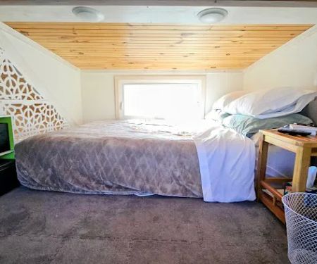 R & R's Modern Retreat