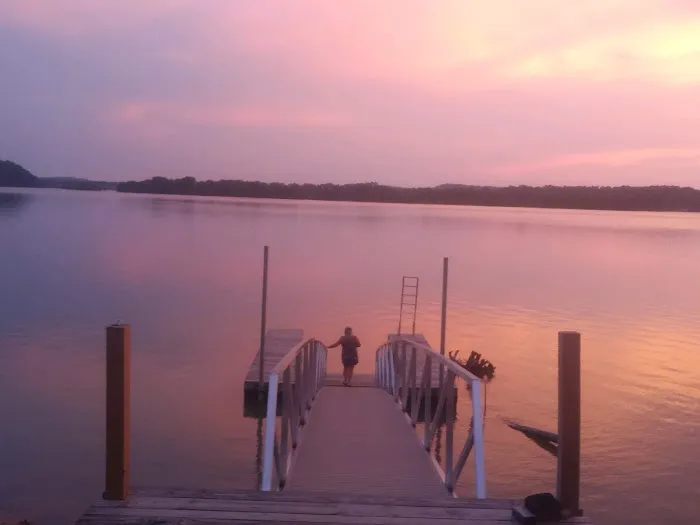Douglas Driftwood Lakefront Campground RV Park 10