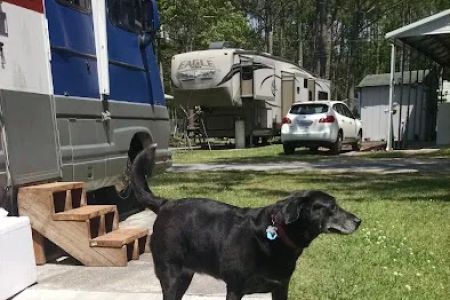 Woodside RV & Trailer Park