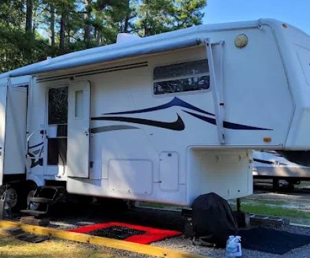 Anchor Village RV Park