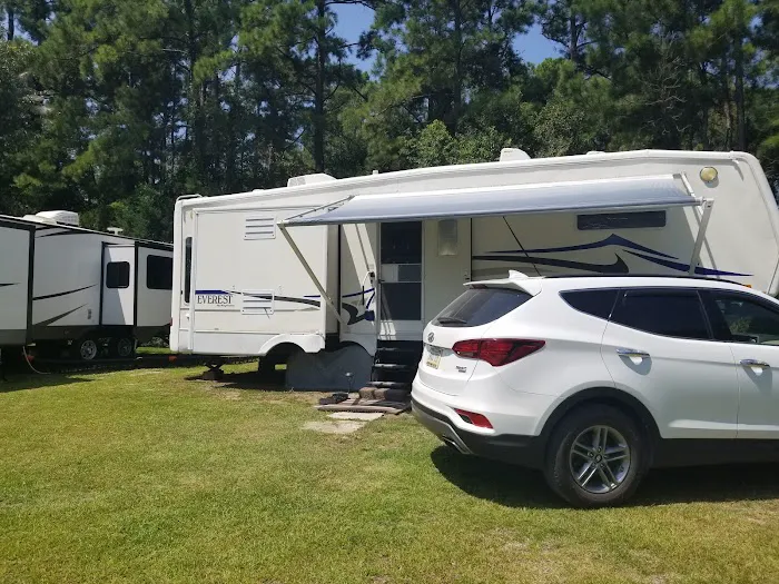 Anchor Village RV Park 8