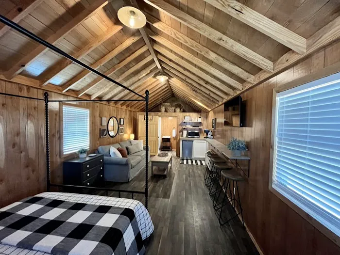 In The Pines RV & Cabin Village 2