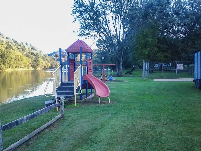 New River Campground and Canoe 10