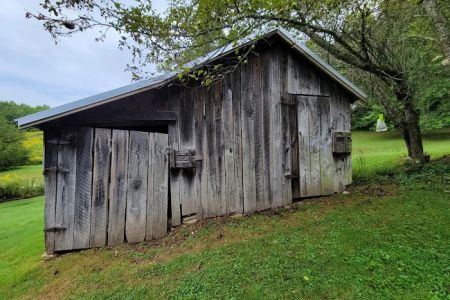 Roan Mountain State Park Check-in Station