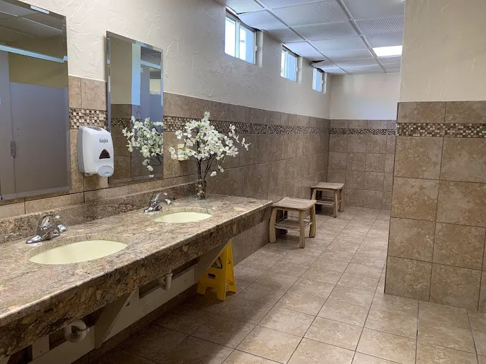 Fayetteville RV Resort & Cottages 4
