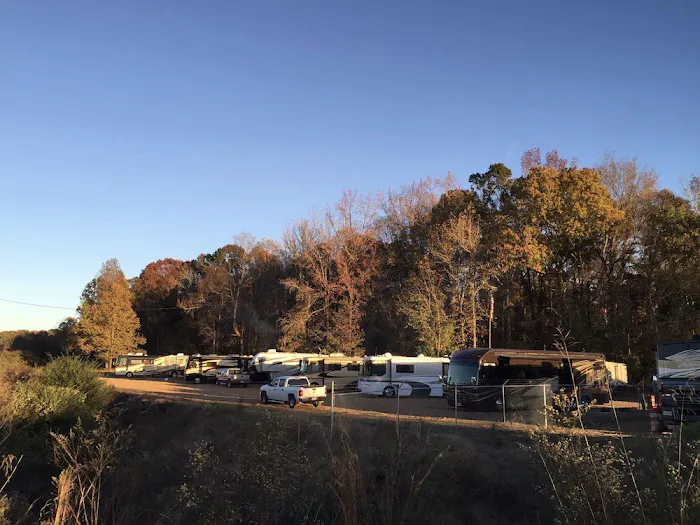 Rebel RV Park - U-Haul Dealer 4