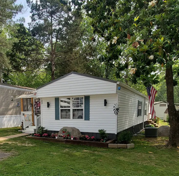 Magnolia Hills Mobile Home Community 3