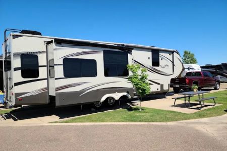 EZ Daze RV Park