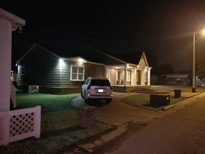 Oakhaven Village Mobile Home Community 6