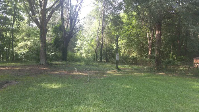 Lakeside Park Mobile Home Community 8