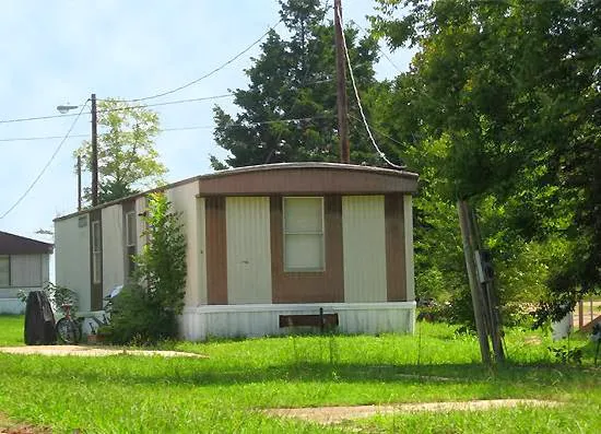 University Hills Mobile Home Park 4