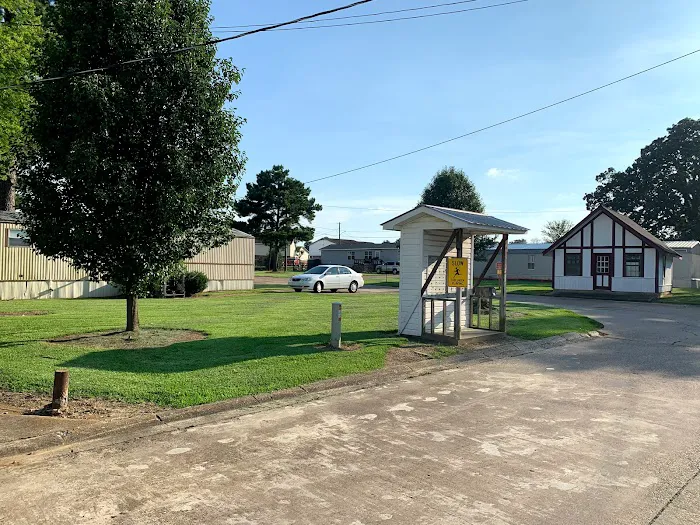 Bulldog Mobile Home & RV Park LLC 8