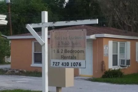 Sun Cove Apartments And Mobile Homes