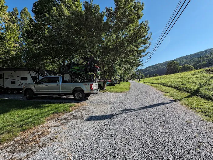 Double D Roost campground 9