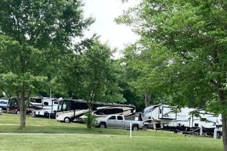 Lazy Llama Campground