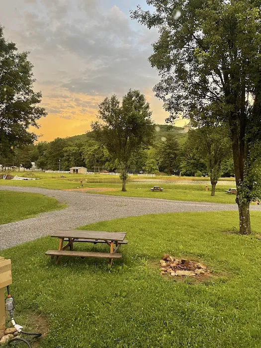 Grand View Ranch and RV Park 9