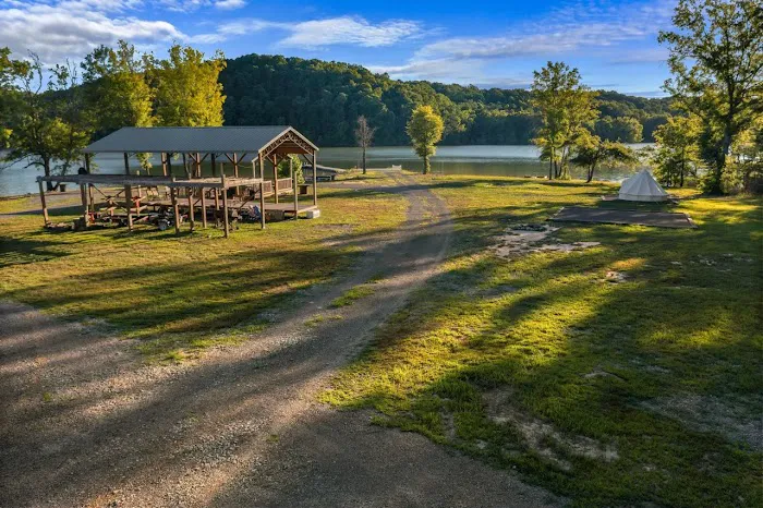 Lakeside Getaway on Douglas 1