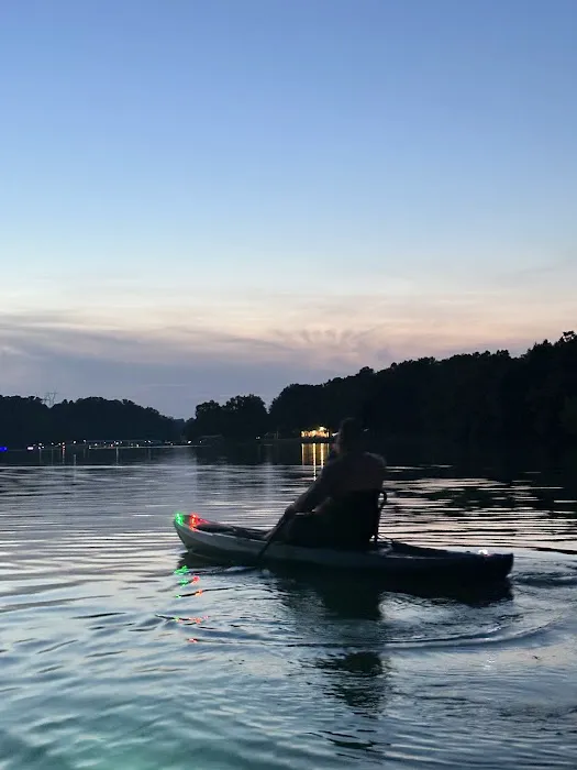 Lakeside Getaway on Douglas 6