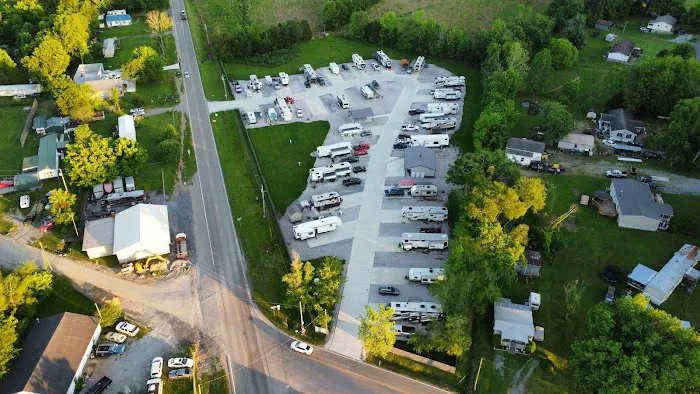 Funny Farm RV & Tiny Home Park 8
