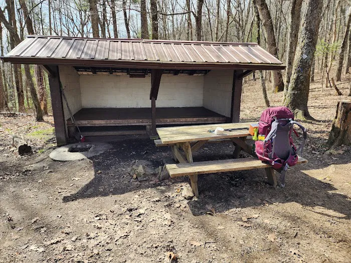 Abingdon Gap Shelter, Appalachian Trail 2