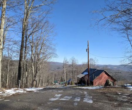 Rocky Hollow Horse Camp