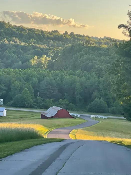 Utt's Mountaintop Campground @ Fancy Gap 2