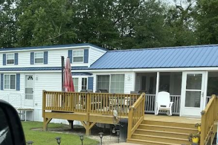 Tucker Lake RV Campground And Storage