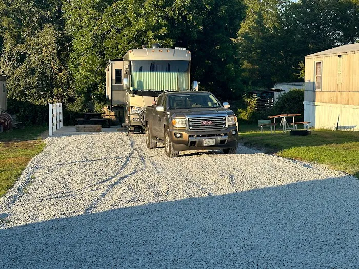 Four Oaks RV Resort 2
