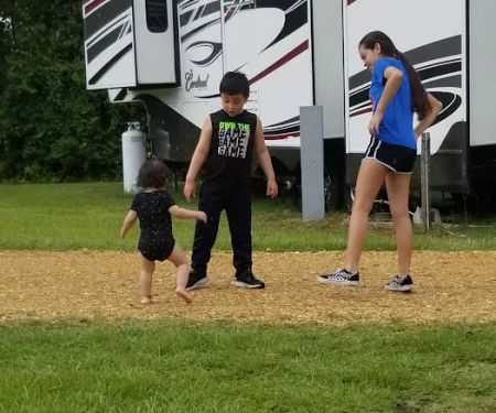 Happy Trails RV Park