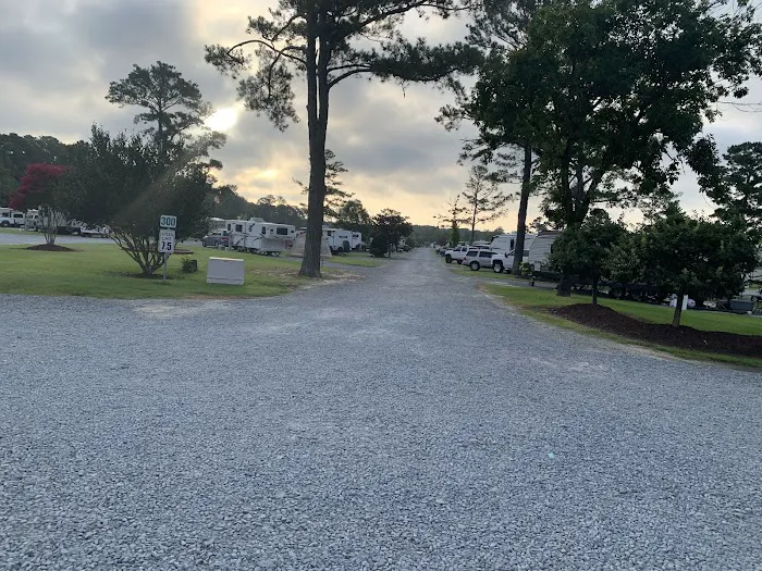 Raleigh Oaks RV Resort & Cottages 6