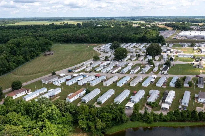 Flag City Mobile Home Community 3