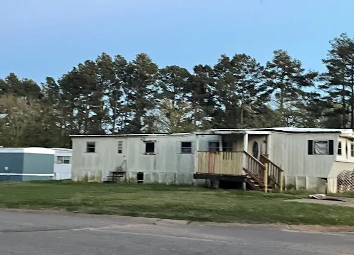 Lynchburg Mobile home village 1