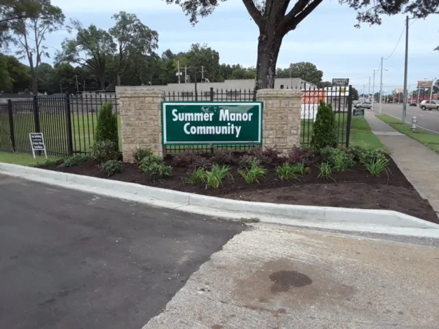 Memphis RV Park Summer Manor 8