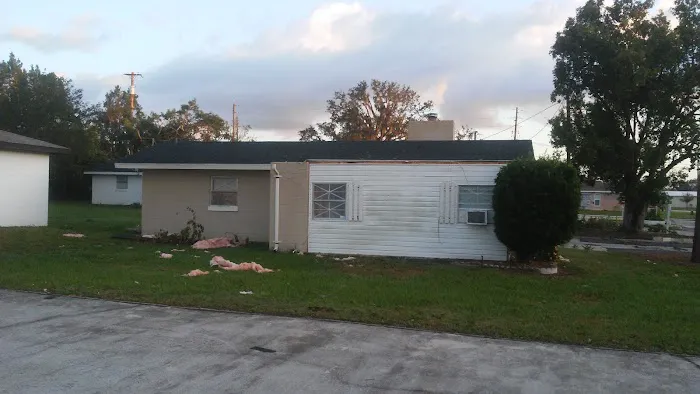 Valencia Family Mobile Home Pk 7
