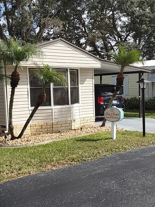 Town & Country Mobile Home Pk 6