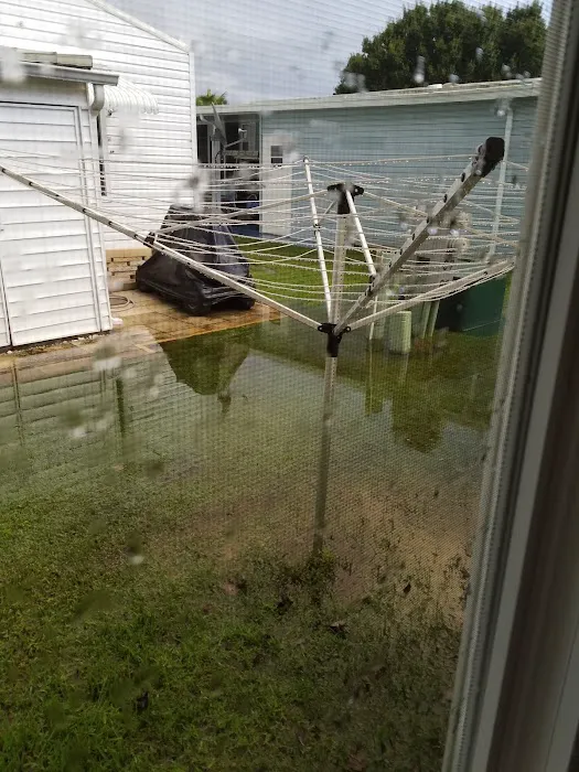 Town & Country Mobile Home Pk 10